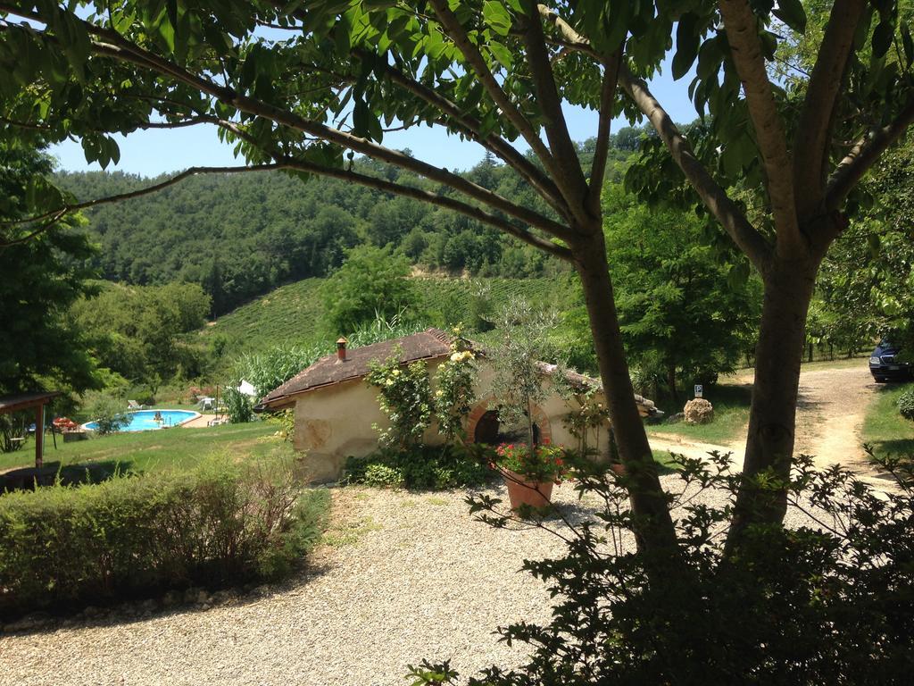 Agriturismo Le Cantine Poggibonsi Exterior foto